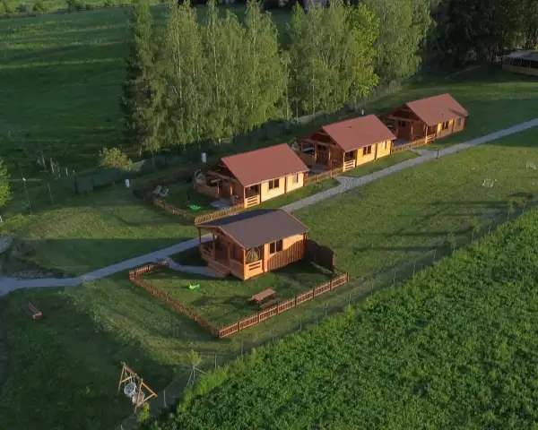 Ciesz się chwilą - domki letniskowe nad jeziorem