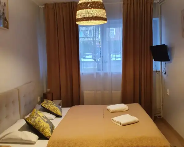 MIRA