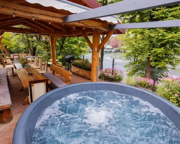 Białe Molo Domki & Spa
