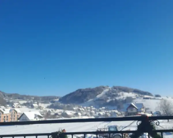 DOMKI U SESETA