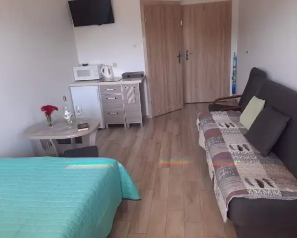 POKOJE ZBYNIO SARBINOWO MŁYŃSKA 22